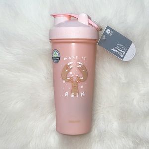 ❌SOLD❌ Blender Bottle
